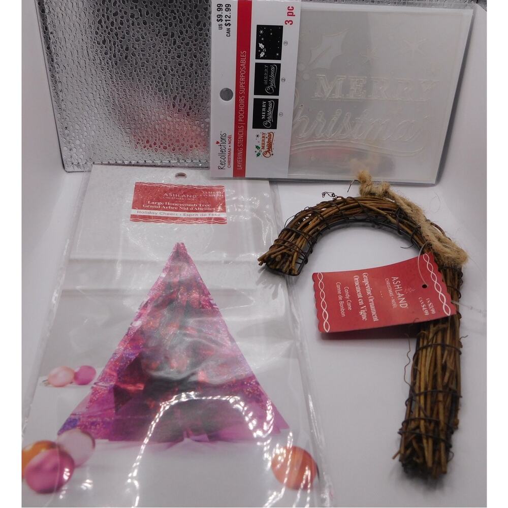 Christmas Decoration Kit 3 Pieces New In Packages